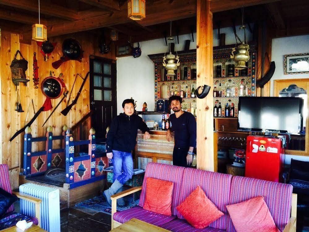 Gangtey Palace Hotel Paro Exterior photo